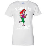 today is leg day mermaid run gym T-Shirt