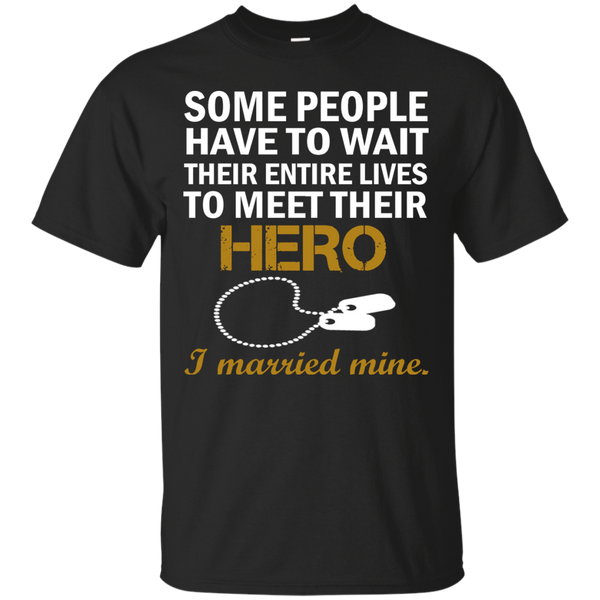 Wife Of Veteran Matching Family T-Shirt