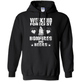 weekend forecast bonfires and beers T-Shirt