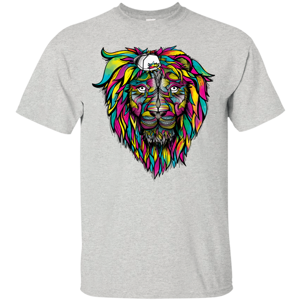 tiny hat lion T-Shirt