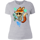 skull in fox sweatshirt T-Shirt