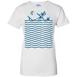 sinking ship  T-Shirt