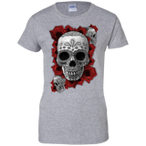 skull n roses T-Shirt
